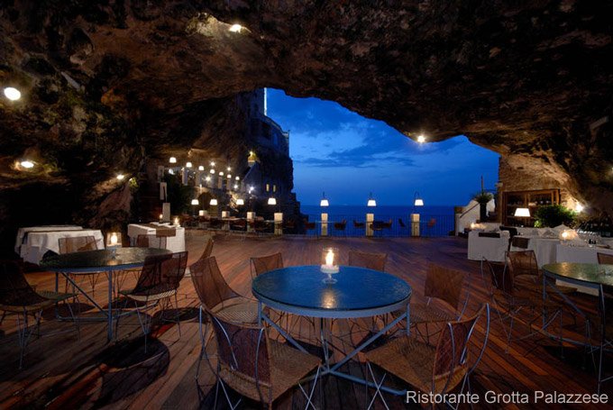 Grotta Palazzese puglia italia restaurante
