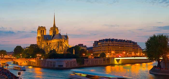 Viaje a París: los mejores planes románticos en la ciudad del amor 4