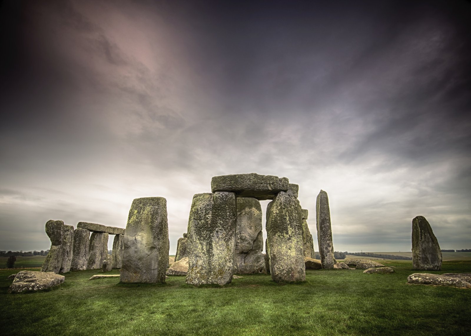 Stonehenge es una de las excursiones más sorprendentes que puedes realizar en Inglaterra